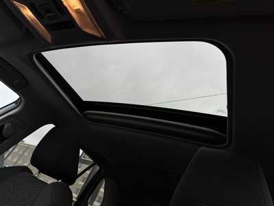 2019 Toyota RAV4, $25498. Photo 6
