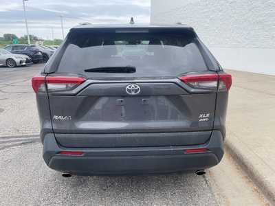 2021 Toyota RAV4, $33998. Photo 6