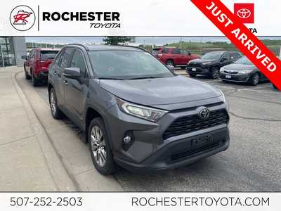 2021 Toyota RAV4, $33998. Photo 1