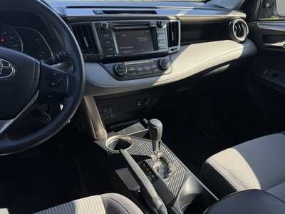 2015 Toyota RAV4, $17499. Photo 11
