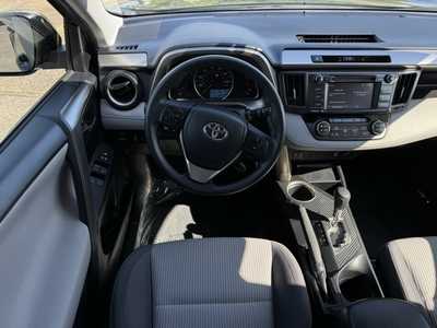 2015 Toyota RAV4, $17499. Photo 7