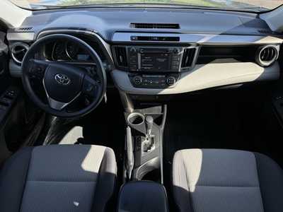 2015 Toyota RAV4, $17499. Photo 8