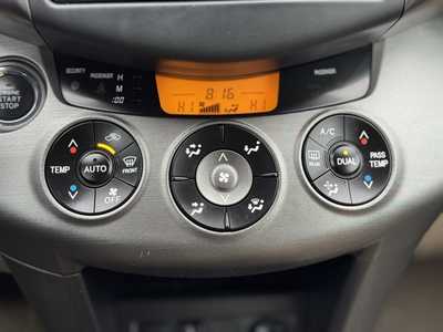 2012 Toyota RAV4, $13990. Photo 8