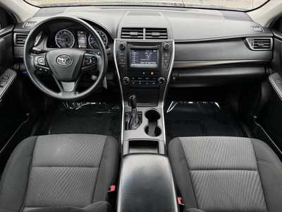 2016 Toyota Camry, $15997. Photo 3