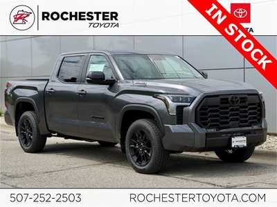 2025 Toyota Tundra Crew Cab, $69858. Photo 1