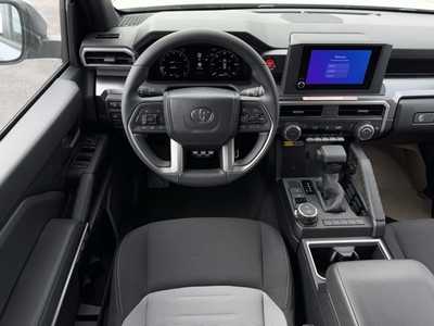 2025 Toyota 4Runner, $51380. Photo 6