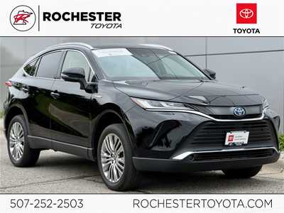 2021 Toyota Venza, $32999. Photo 1