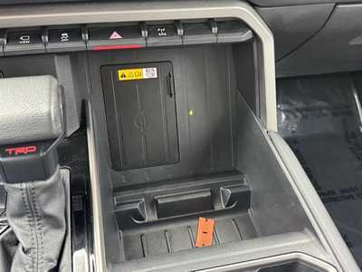 2022 Toyota Tundra Crew Cab, $48799. Photo 10