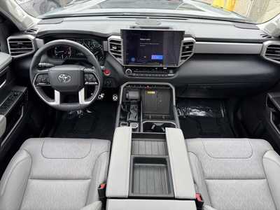 2022 Toyota Tundra Crew Cab, $48799. Photo 8