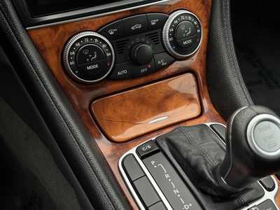 2006 Mercedes-Benz SL-Class, $13990. Photo 7