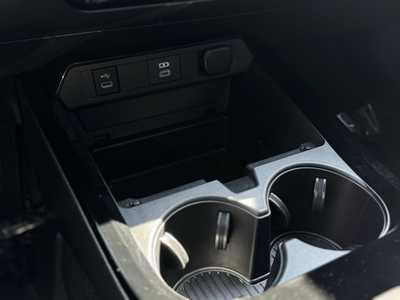 2023 Toyota Prius, $34599. Photo 11