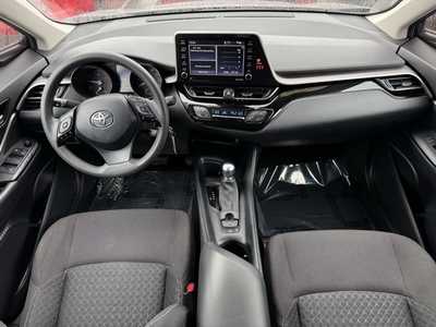 2021 Toyota C-HR, $22999. Photo 7