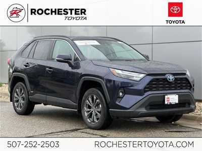 2023 Toyota RAV4, $35499. Photo 1