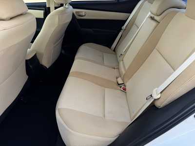 2017 Toyota Corolla, $17797. Photo 5