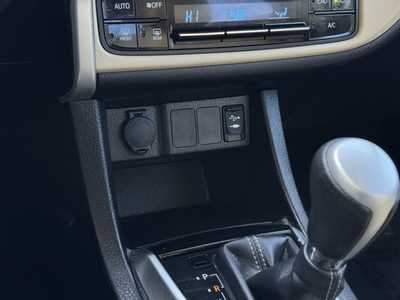 2017 Toyota Corolla, $17797. Photo 9