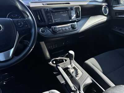 2018 Toyota RAV4, $26497. Photo 11