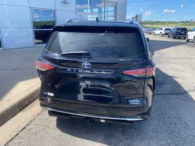 2022 Toyota Sienna, $48999. Photo 6