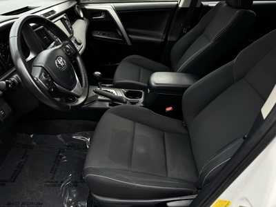 2017 Toyota RAV4, $24997. Photo 5