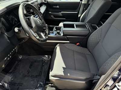 2022 Toyota Tundra Crew Cab, $41999. Photo 4