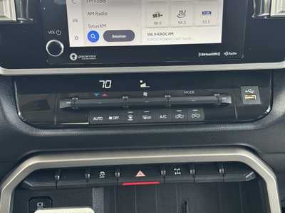 2022 Toyota Tundra Crew Cab, $41999. Photo 8