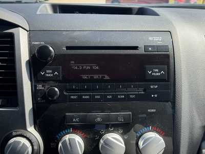 2011 Toyota Tundra Crew Cab, $19990. Photo 2
