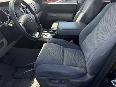 2011 Toyota Tundra Crew Cab, $19990. Photo 3