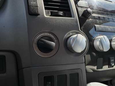2011 Toyota Tundra Crew Cab, $19990. Photo 9