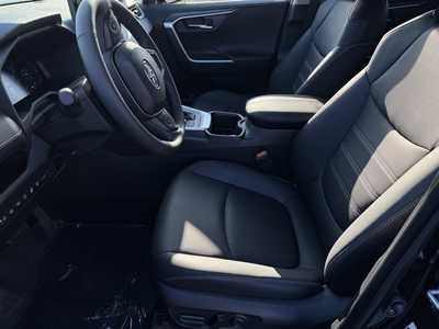 2025 Toyota RAV4, $42999. Photo 4