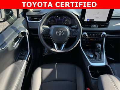 2025 Toyota RAV4, $42999. Photo 7