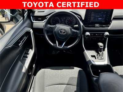 2022 Toyota RAV4, $30999. Photo 6