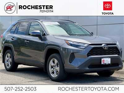 2022 Toyota RAV4, $30999. Photo 1