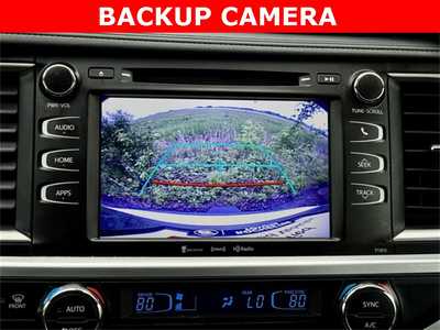 2019 Toyota Highlander, $21997. Photo 3