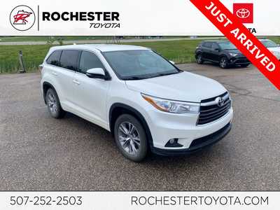 2014 Toyota Highlander, $14991. Photo 1