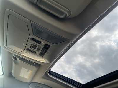 2021 Toyota RAV4, $33299. Photo 12
