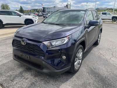 2021 Toyota RAV4, $33299. Photo 3