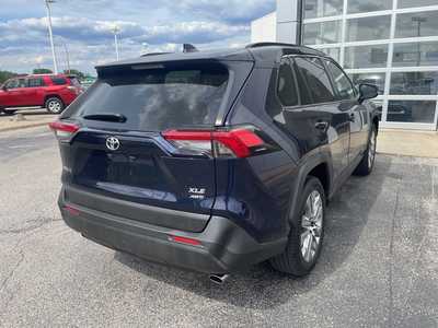 2021 Toyota RAV4, $33299. Photo 7