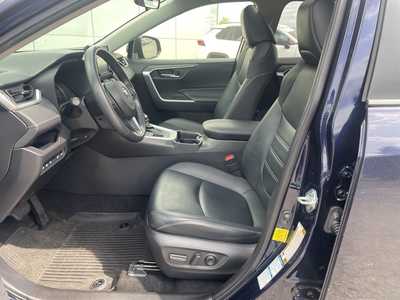2021 Toyota RAV4, $33299. Photo 9