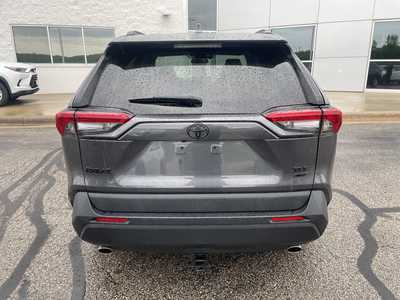 2020 Toyota RAV4, $28000. Photo 6