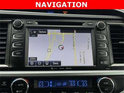 2019 Toyota Highlander, $26500. Photo 2