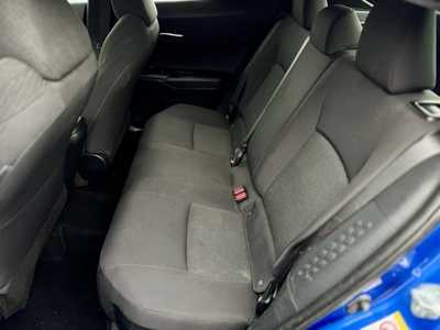 2018 Toyota C-HR, $16300. Photo 5