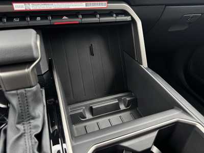 2025 Toyota Tundra Crew Cab, $66524. Photo 10