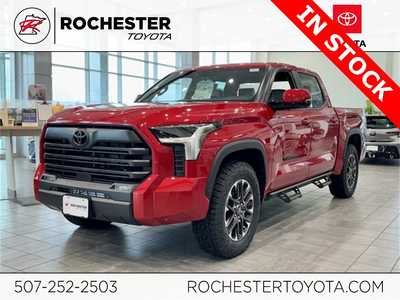 2025 Toyota Tundra Crew Cab, $66524. Photo 1