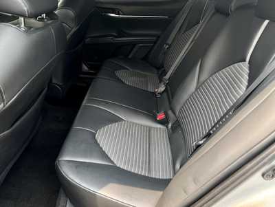 2021 Toyota Camry, $22500. Photo 5