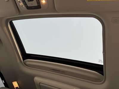 2024 Toyota Sienna, $55000. Photo 6