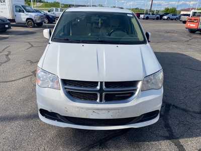 2016 Dodge Caravan, Grand, $10200. Photo 2