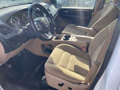 2016 Dodge Caravan, Grand, $10200. Photo 9
