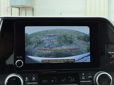 2024 Toyota Highlander, $42500. Photo 2