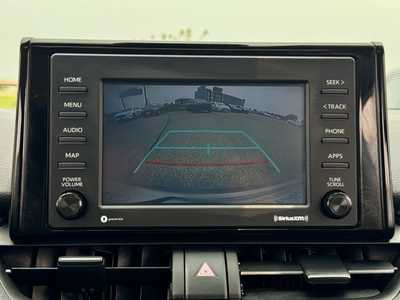 2022 Toyota RAV4, $33500. Photo 3