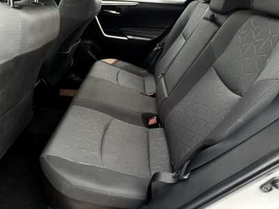 2022 Toyota RAV4, $33500. Photo 6