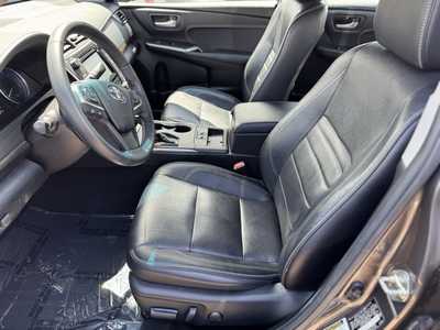 2017 Toyota Camry, $22000. Photo 4
